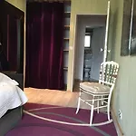 Datcha Anastasia بيت ضيافة بيس إيه سانت أناستيز
