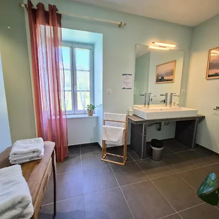 Datcha Anastasia Gasthof Besse-et-Saint-Anastaise