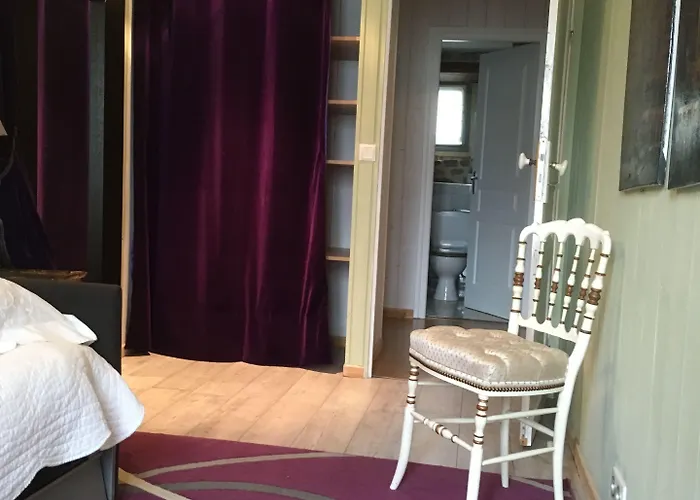 Datcha Anastasia 게스트하우스 베세-에-생타나스타시